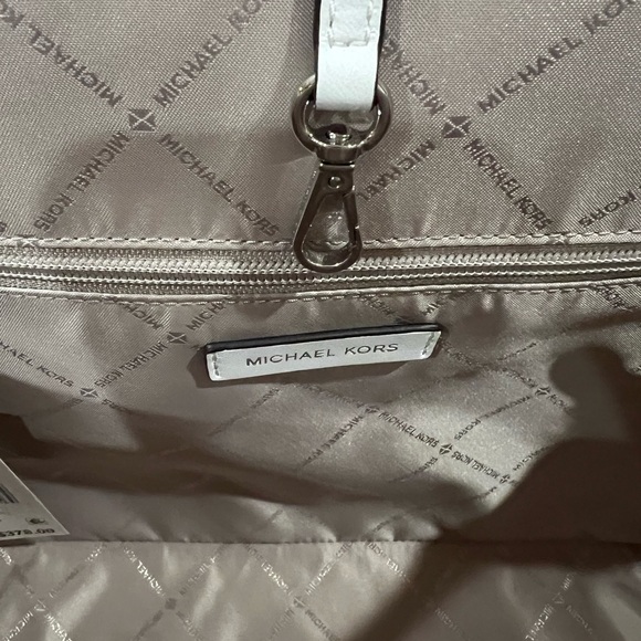 MICHAEL Michael Kors $378 JET SET MD OPTIC WHITE CARRYALL BAG HANDBAG PURSE. NWT - Picture 6 of 14